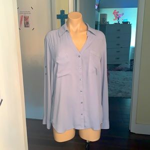 Express soft Polyester Vneck button down sz large